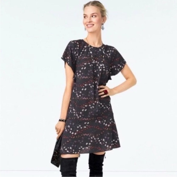 CAbi Style 3828 Muse Floral Dress - Picture 2 of 13